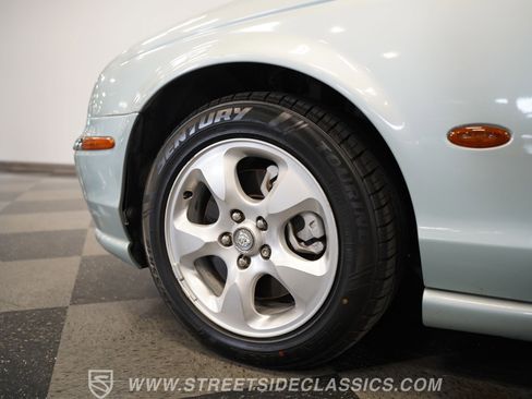 Used 2001 Jaguar S-TYPE 3.0 image 17