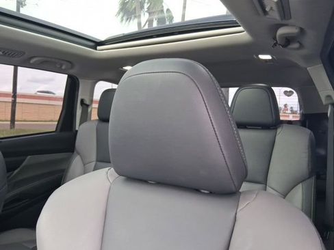 Used 2024 Subaru Ascent Onyx Edition Limited AWD/4WD image 15