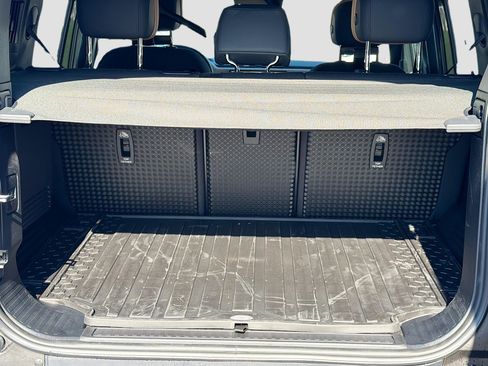 New 2026 Land Rover Defender 110 X image 12