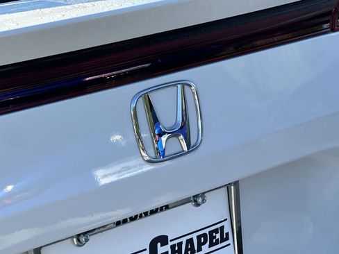 Used 2023 Honda Civic Sport image 9