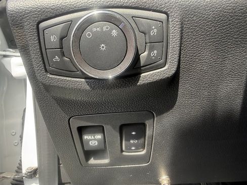 Used 2019 Ford F150 XLT w/ Equipment Group 302A Luxury image 23