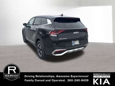 Certified 2023 Kia Sportage LX image 3