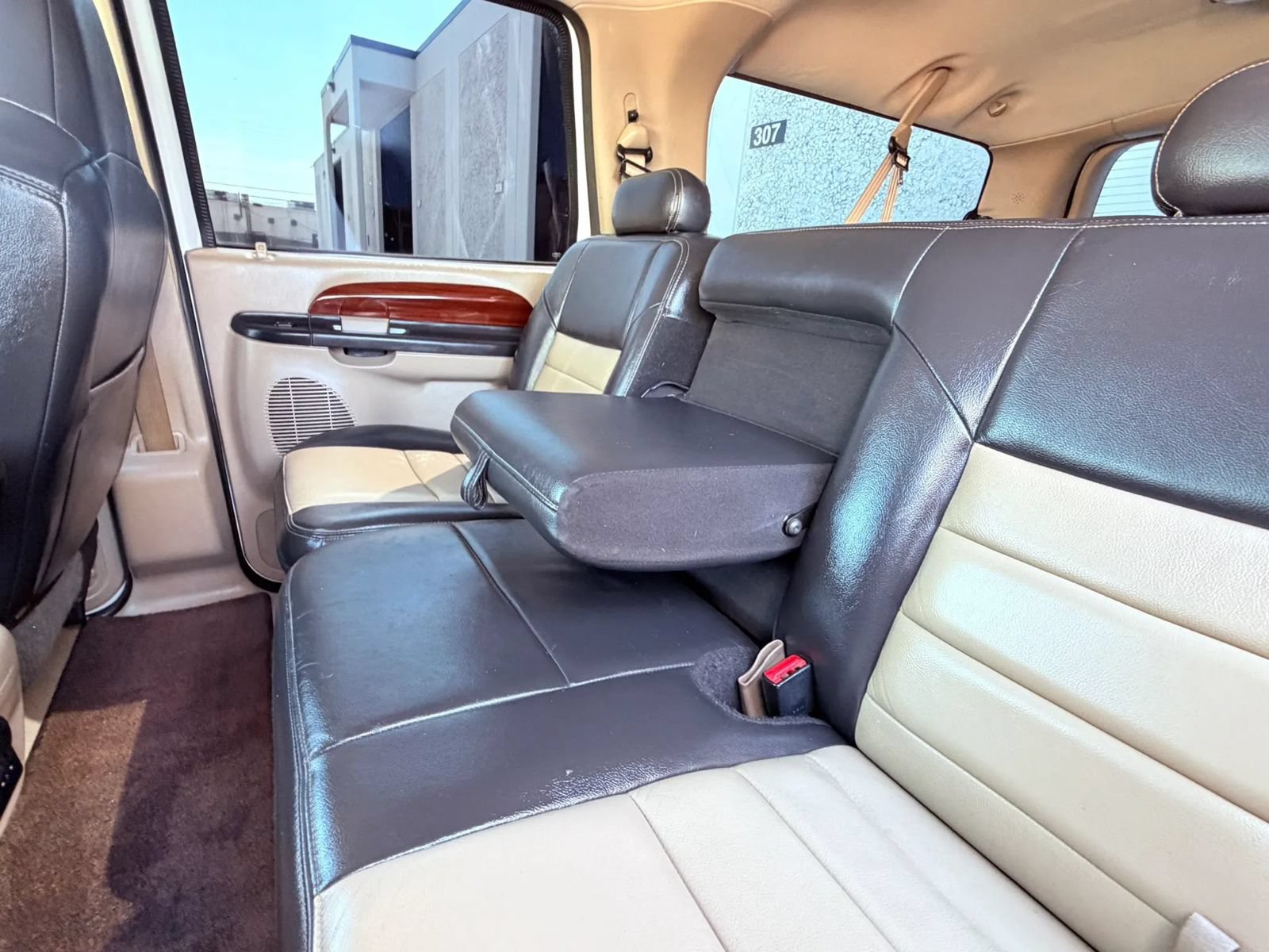 Used 2005 Ford Excursion Eddie Bauer AWD/4WD image 22