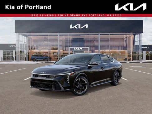 New 2025 Kia K4 GT-Line image 1