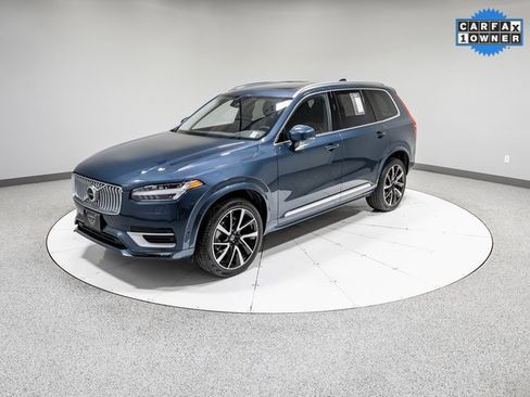 Used 2023 Volvo XC90 B6 Plus w/ Protection Package image 36