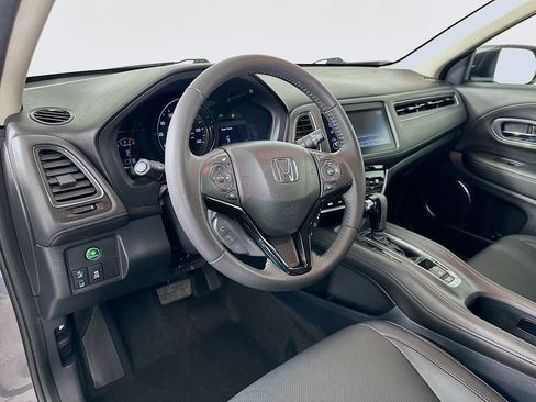 Used 2022 Honda HR-V EX-L image 9