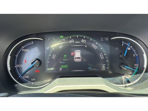 Used 2022 Toyota RAV4 XSE w/ Premium Package image 32