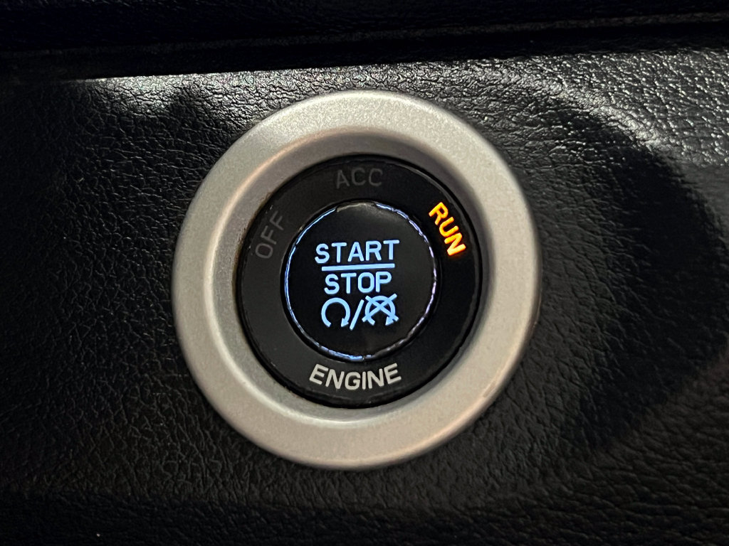 Used 2015 RAM 2500 Laramie AWD/4WD image 23