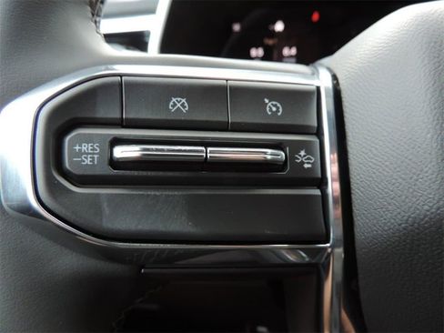 New 2025 GMC Canyon Elevation w/ Convenience Package image 22