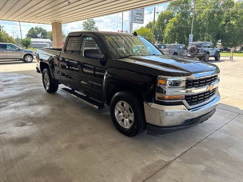 Used 2019 Chevrolet Silverado 1500 LT RWD image 3