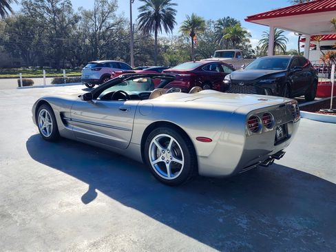Used 1998 Chevrolet Corvette Convertible w/ Memory Pkg image 6