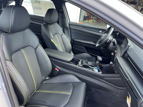 New 2026 Kia K5 GT w/ GT1 Package FWD image 25