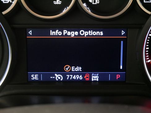 Used 2020 Chevrolet Silverado 1500 RST image 21