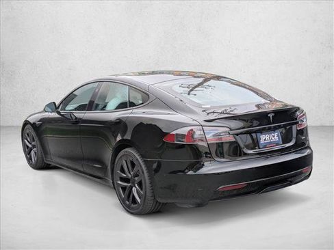 Used 2022 Tesla Model S Plaid AWD/4WD image 8