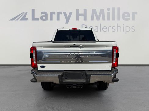 New 2025 Ford F250 King Ranch w/ Chrome Package image 4