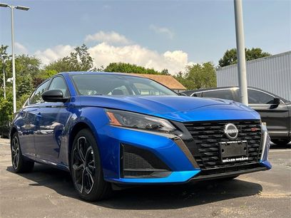 New 2025 Nissan Altima 2.5 SR w/ SR Premium Package