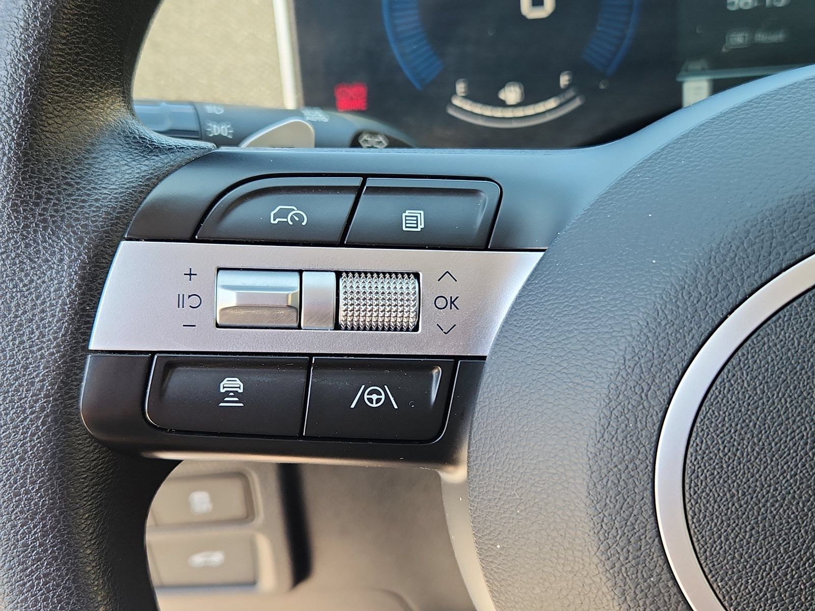 Used 2025 Hyundai Sonata SEL FWD image 19