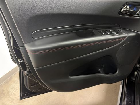 Used 2024 Dodge Durango GT AWD/4WD image 12