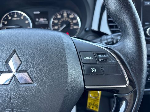 Used 2016 Mitsubishi Outlander ES image 24