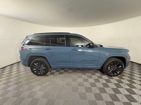 Used 2026 Jeep Grand Cherokee Limited AWD/4WD image 6