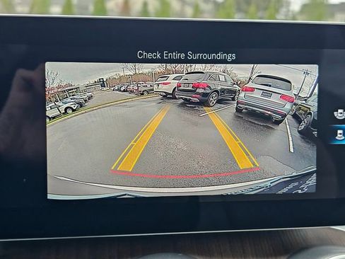 Used 2020 Mercedes-Benz GLC 300 GLC 300 image 38