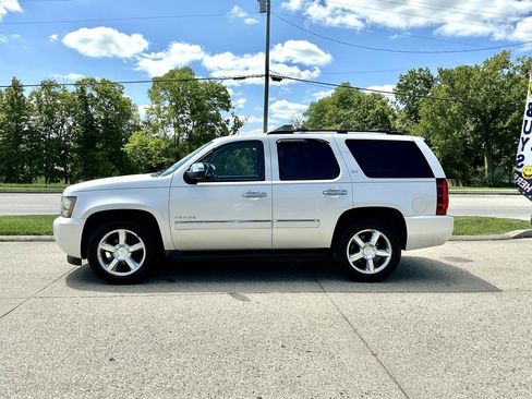 Used 2011 Chevrolet Tahoe LTZ RWD image 8
