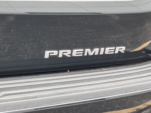Used 2023 Chevrolet Tahoe Premier w/ Premium Package 2 AWD/4WD image 24