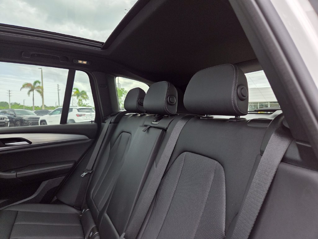 Used 2024 BMW X3 sDrive30i w/ Convenience Package RWD image 22