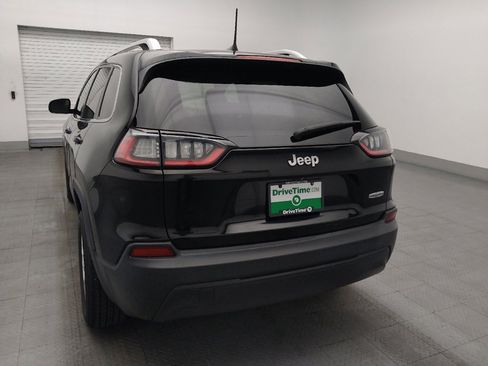 Used 2019 Jeep Cherokee Latitude w/ Popular Appearance Group FWD image 6