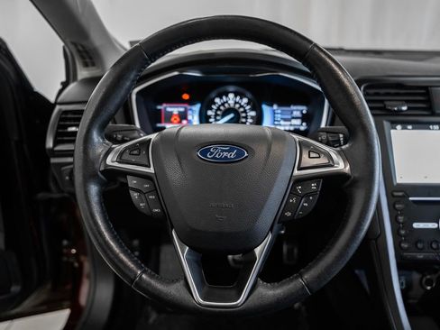 Used 2017 Ford Fusion Titanium image 29