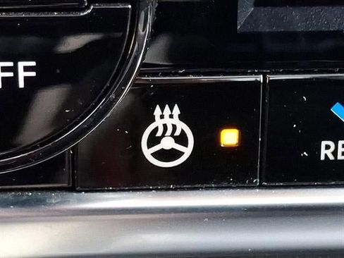 Used 2021 Nissan Rogue SL image 28