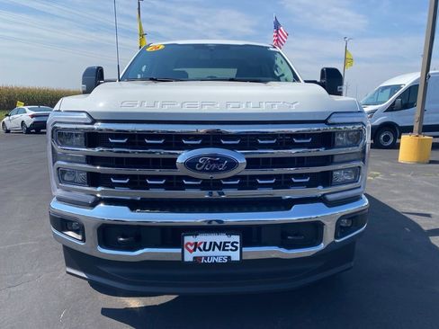 New 2026 Ford F250 Lariat image 15