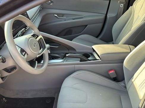 Used 2021 Hyundai Elantra SEL FWD image 21