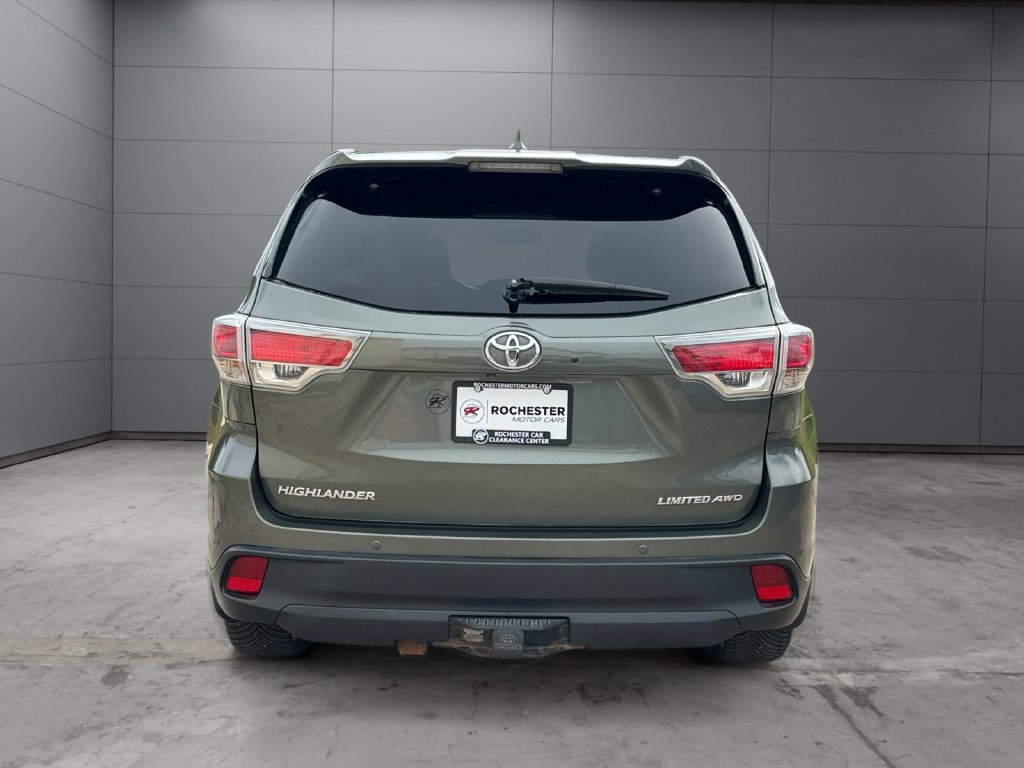 Used 2015 Toyota Highlander Limited AWD/4WD image 4