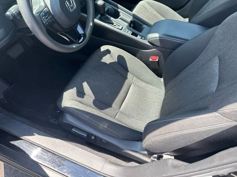 Used 2024 Honda Accord EX image 8