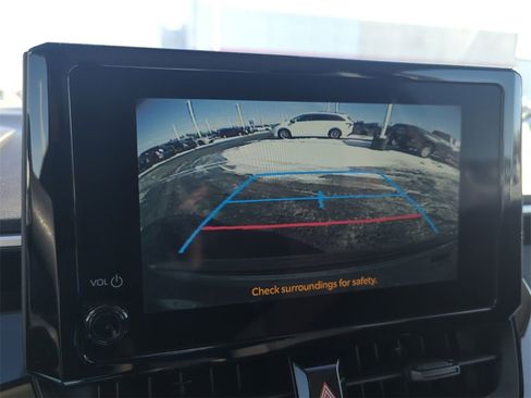 Used 2024 Toyota Corolla LE w/ LE Convenience Package image 24