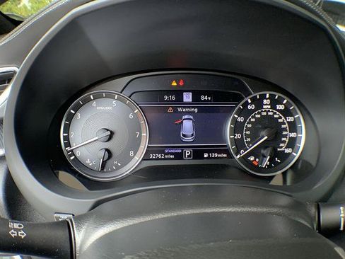 Used 2023 INFINITI QX50 Sport FWD image 15