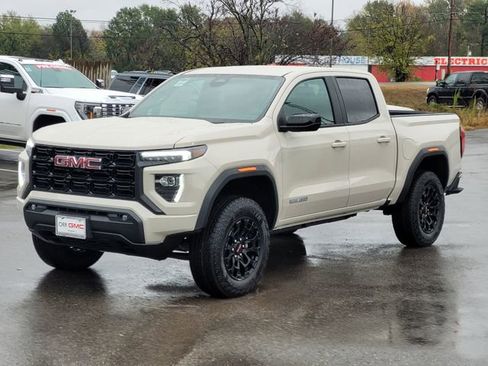 New 2026 GMC Canyon Elevation w/ Convenience Package RWD image 3