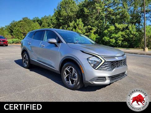 Used 2023 Kia Sportage LX FWD image 8