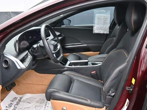 Used 2024 Lucid Air Touring image 16