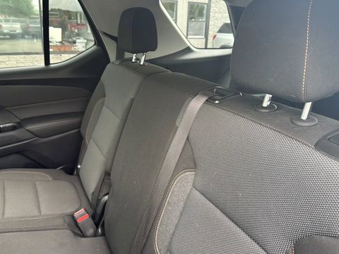Used 2020 Chevrolet Traverse LS AWD/4WD image 19