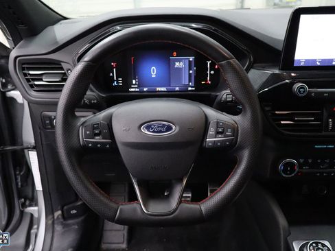 Used 2024 Ford Escape ST-Line w/ Cold Weather Package image 19
