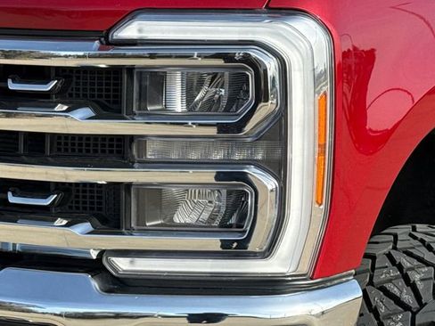 Used 2023 Ford F250 Lariat w/ Chrome Package AWD/4WD image 4