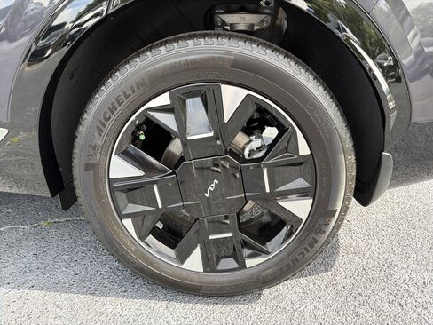 Used 2026 Kia Sportage SX AWD/4WD image 18