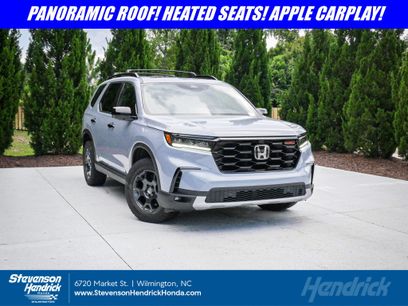 Certified 2025 Honda Pilot TrailSport