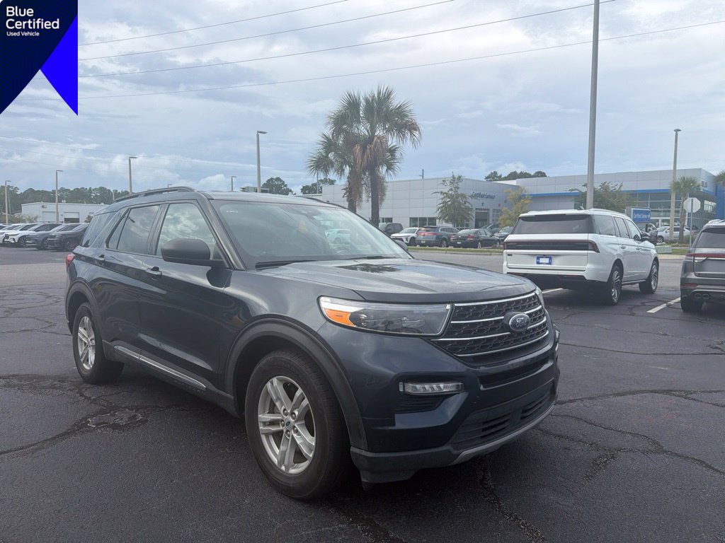 Used 2022 Ford Explorer XLT w/ Equipment Group 202A RWD image 1