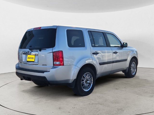 Used 2010 Honda Pilot LX image 5