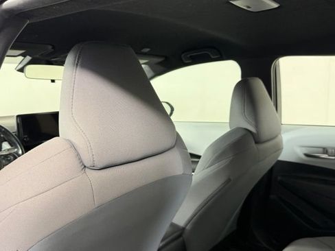 Used 2023 Toyota Corolla SE w/ Carpet Mat Package (TMS) FWD image 15