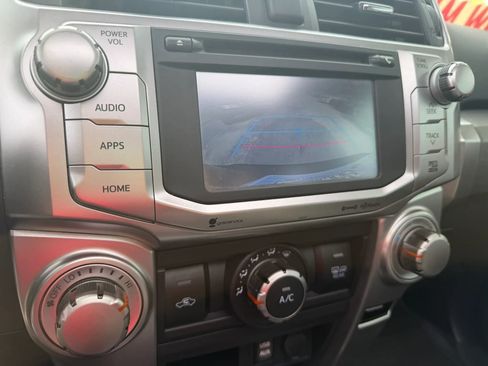 Used 2017 Toyota 4Runner SR5 Premium AWD/4WD image 17