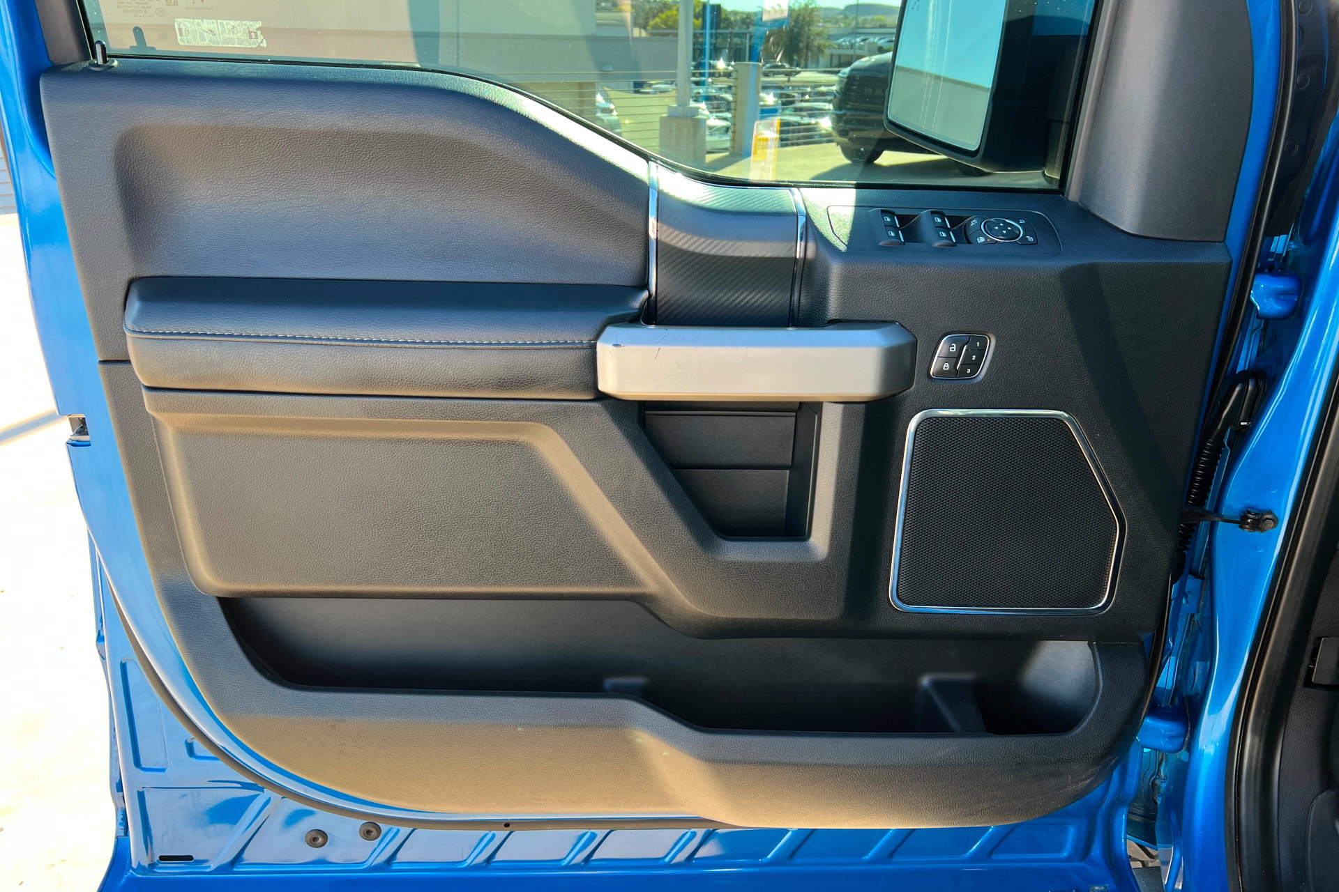 Used 2020 Ford F150 Lariat AWD/4WD image 15